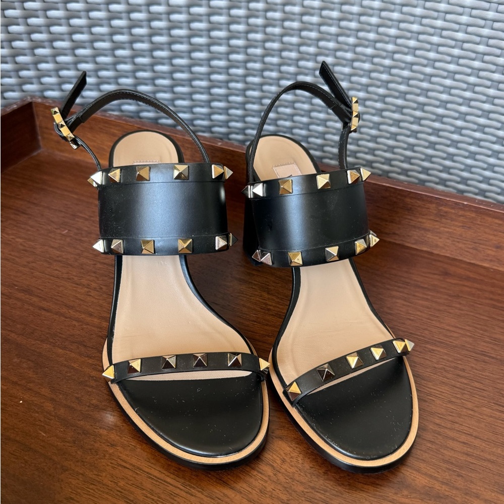 VALENTINO Rockstud Slingback Block Heel Sandal